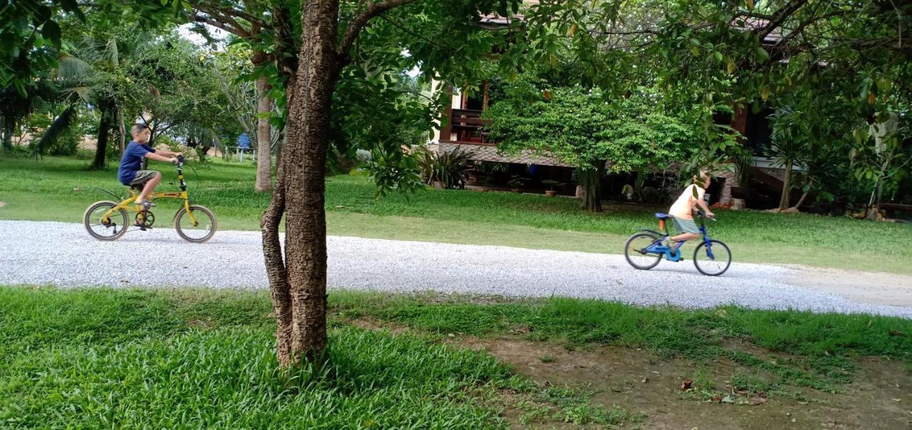 Rai Lung Tui Homestay Prachuap Khiri Khan Bagian luar foto