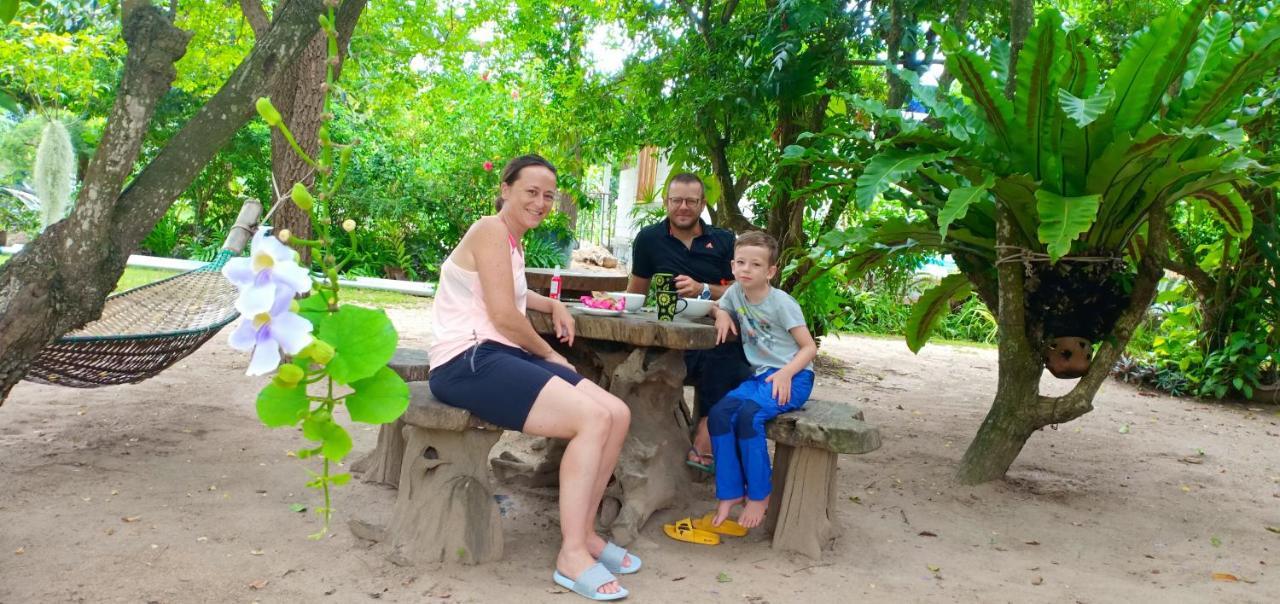 Rai Lung Tui Homestay Prachuap Khiri Khan Bagian luar foto