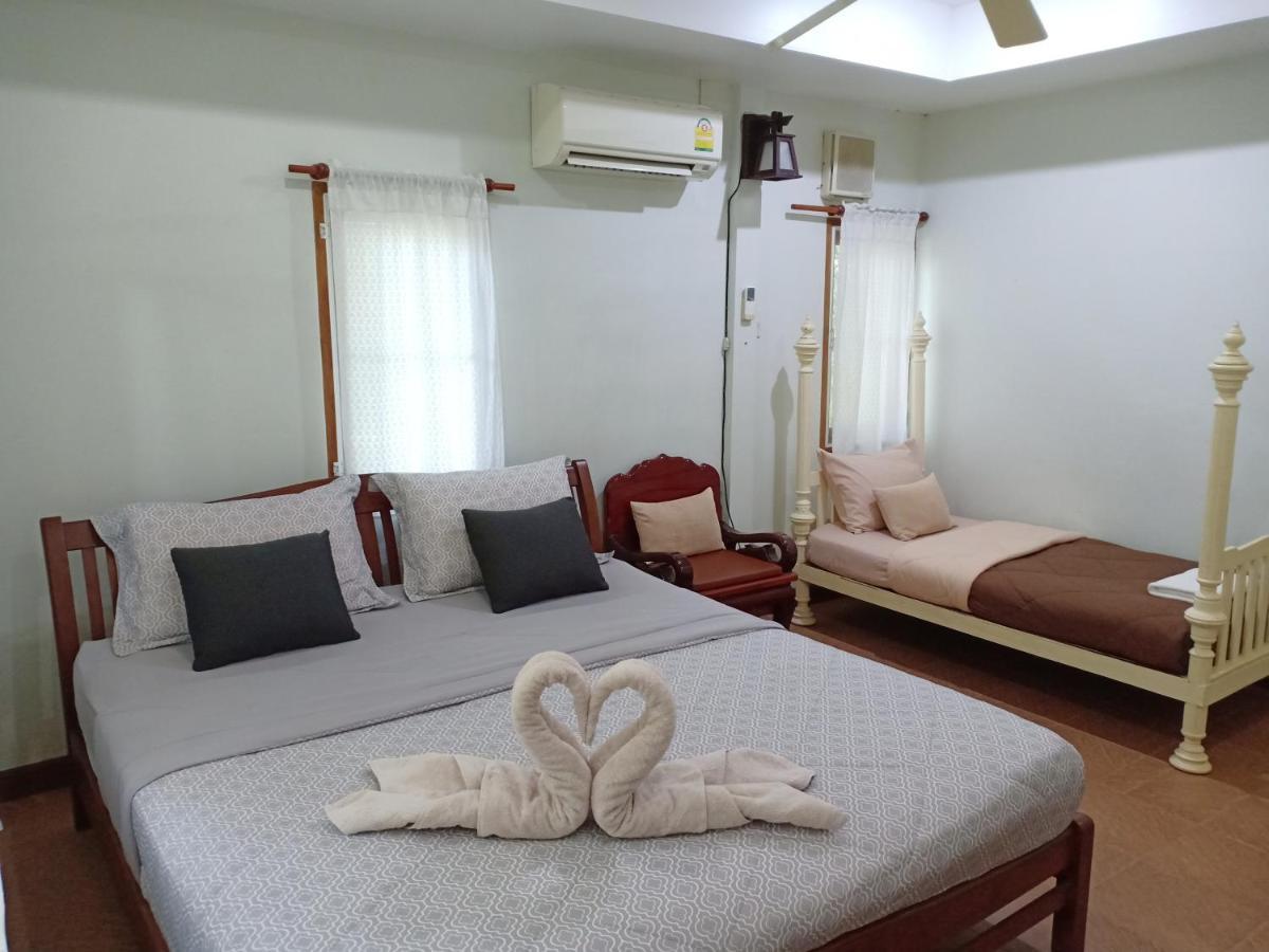 Rai Lung Tui Homestay Prachuap Khiri Khan Bagian luar foto